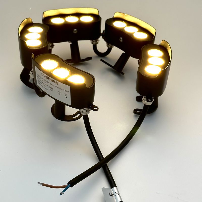 إضاءة غسالة الجدار LED عالية السطوع 24V 3000K 4000K ضوء غسل الجدار بجهد منخفض