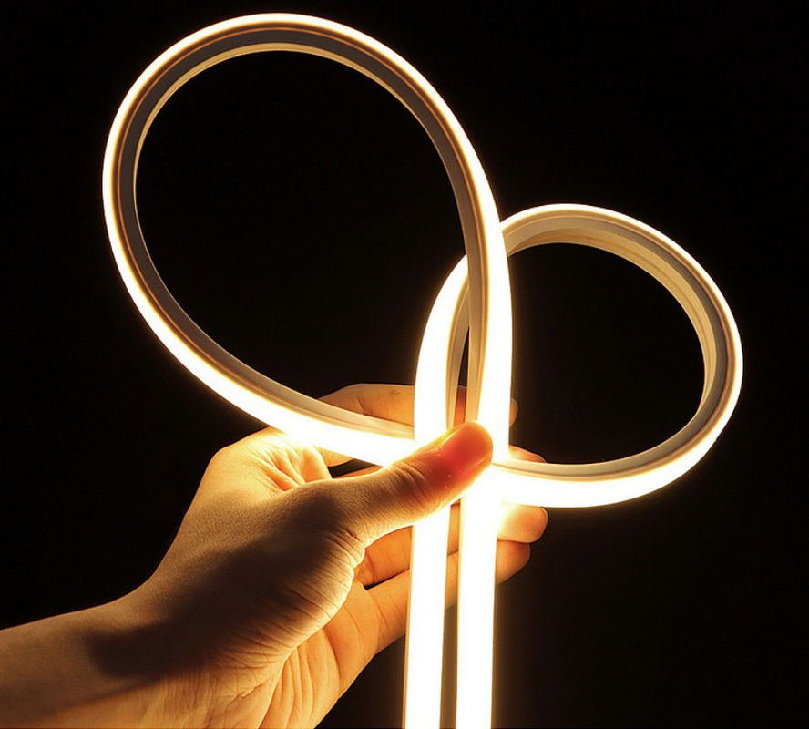120 ° 24V 1616 الحجم 12W LED سيليكون شريط ضوء النيون IP65 تنمية المنزل الديكور